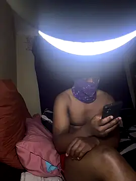 StallionPiper12 online show from December 15, 9:08 pm