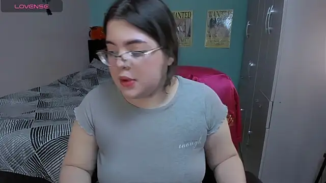 Snapshot of Aria_Fullbuster chatting on March 22, 8:59 pm Aria Fullbuster online show from March 22, 8:59 pm