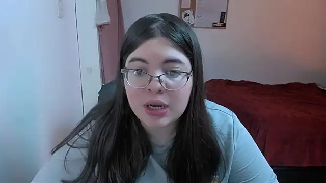 Snapshot of Aria_Fullbuster chatting on September 18, 9:06 pm Aria Fullbuster online show from September 18, 9:06 pm