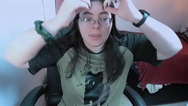 Snapshot of Aria_Fullbuster chatting on September 24, 8:56 pm Aria Fullbuster online show from September 24, 8:56 pm