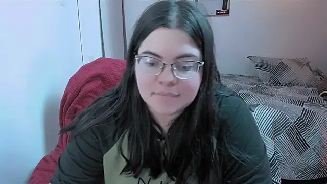 Snapshot of Aria_Fullbuster chatting on October 18, 9:37 pm Aria Fullbuster online show from October 18, 9:37 pm