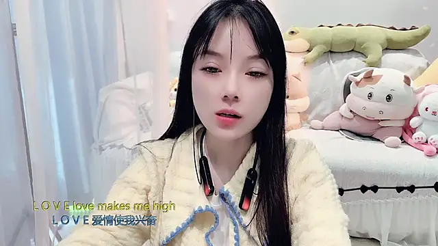 AKiKi711 online show from November 12, 4:24 am