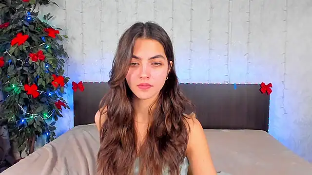 Milana Crystal  online show from January 14, 11:42 am