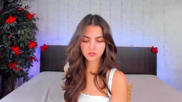 Milana Crystal  online show from January 28, 11:28 am