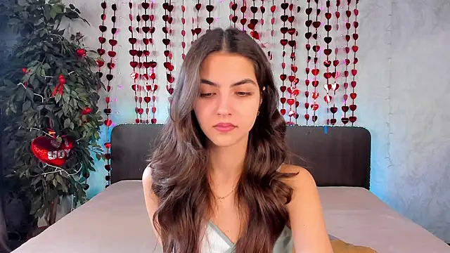 Milana Crystal  online show from February 13, 8:27 am