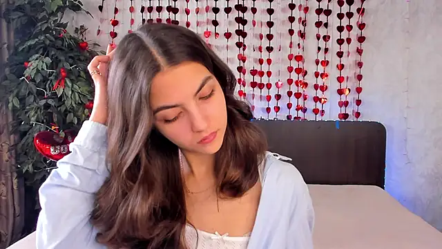 Milana Crystal  online show from February 16, 8:21 am