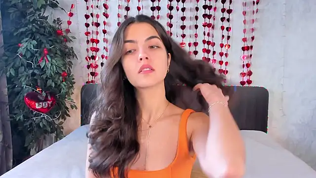 Milana Crystal  online show from February 28, 8:20 am