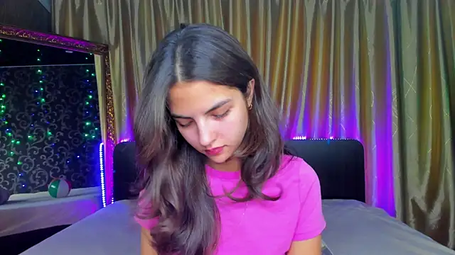 Milana Crystal  online show from September 21, 7:10 am