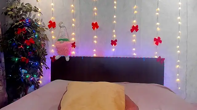 Milana Crystal  online show from January 9, 8:17 am