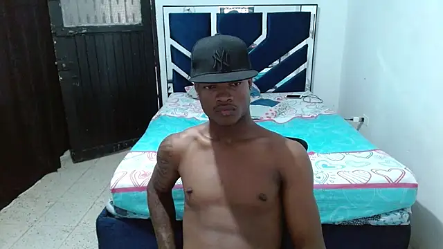 MiguelAngelxl online show from September 30, 2:44 pm