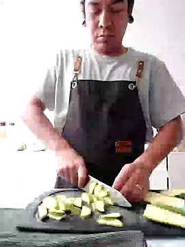 Snapshot of bammbammm chatting on December 23, 7:41 pm bammbammm online show from December 23, 7:41 pm
