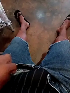 Snapshot of rau_4455 chatting on September 19, 11:00 am rau 4455 online show from September 19, 11:00 am