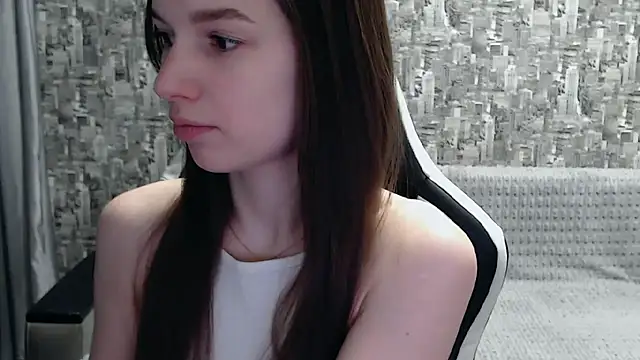 MissMiaCutie online show from March 1, 12:56 pm