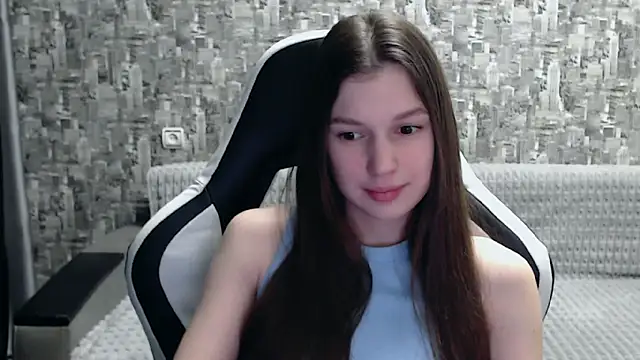 MissMiaCutie online show from March 5, 4:46 pm