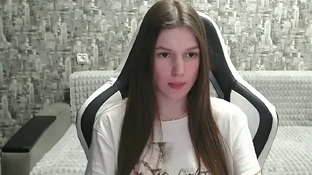 MissMiaCutie online show from March 21, 6:07 pm