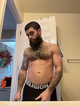 Snapshot of bigtimber09 chatting on February 24, 3:32 pm bigtimber09 online show from February 24, 3:32 pm