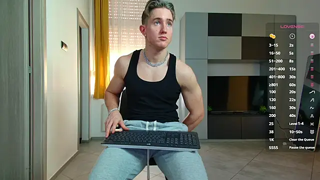 ChristianLevine  online show from September 30, 2:44 pm