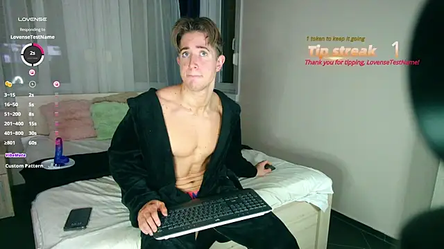 ChristianLevine  online show from November 28, 6:21 pm