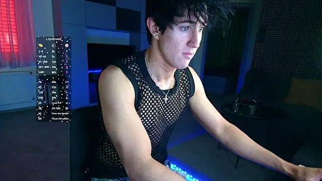 ChristianLevine  online show from April 30, 9:59 am