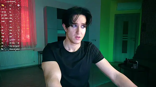 ChristianLevine  online show from May 8, 8:19 am