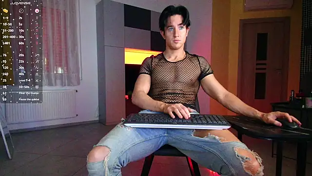 ChristianLevine  online show from May 12, 6:21 am