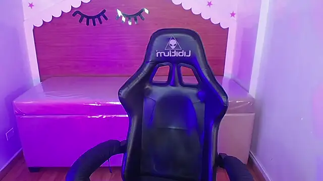 carlie mayer v online show from September 30, 3:33 am