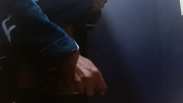 phbbcsham online show from December 2, 10:05 pm