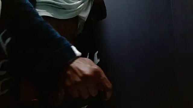 phbbcsham online show from December 14, 7:03 am