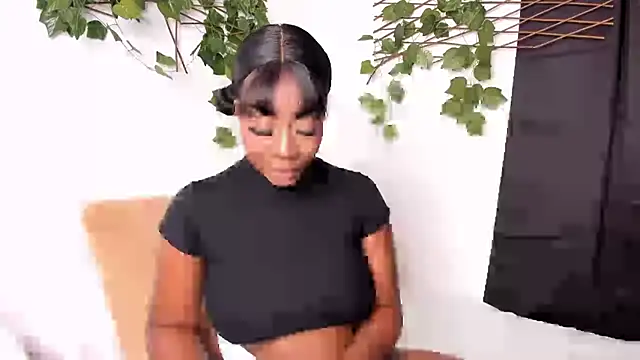 LexiieGrey online show from February 18, 2:13 pm