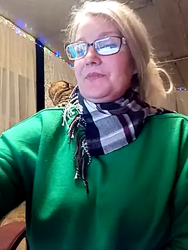 irinamaux online show from February 2, 5:48 pm