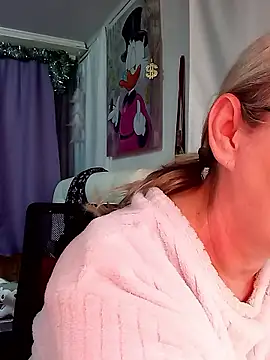 irinamaux online show from January 14, 6:41 am