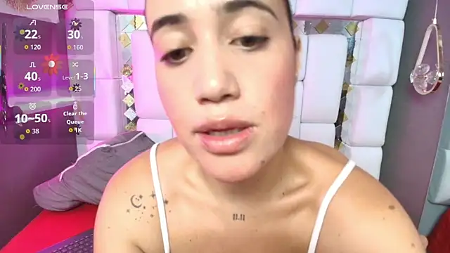 emily madrid online show from November 3, 6:14 am