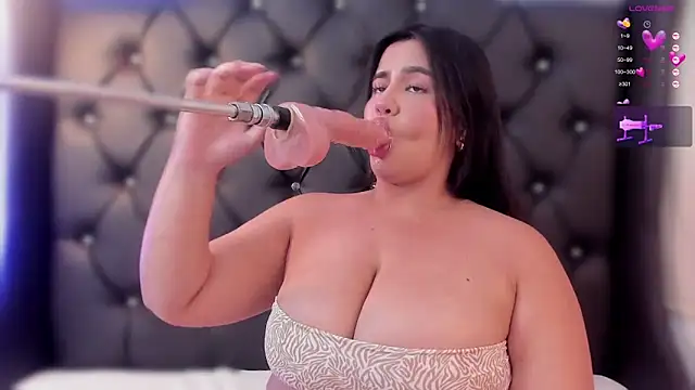 sweett katty  online show from January 13, 8:26 pm