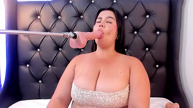 sweett katty  online show from February 15, 7:28 pm