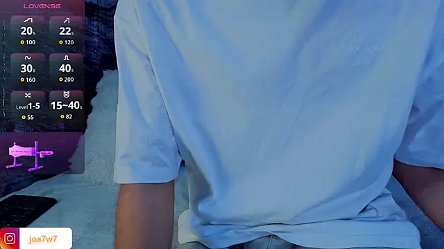 Snapshot of Levii_Ackermann chatting on October 10, 2:16 pm Levii Ackermann online show from October 10, 2:16 pm