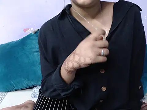 Freya nia online show from October 27, 12:20 pm