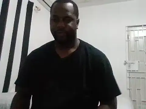 Snapshot of Bighood_T chatting on January 2, 2:11 am Bighood T online show from January 2, 2:11 am