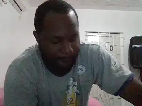 Snapshot of Bighood_T chatting on January 30, 2:38 am Bighood T online show from January 30, 2:38 am