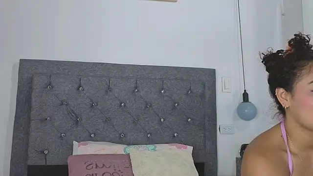 Meghan taylor   online show from November 15, 10:26 pm