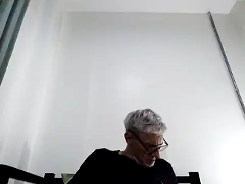 BIGUNCUTHARDCOCK online show from February 15, 4:03 am