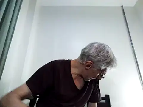 BIGUNCUTHARDCOCK online show from February 20, 2:35 pm