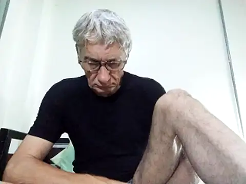 BIGUNCUTHARDCOCK online show from February 23, 1:02 am