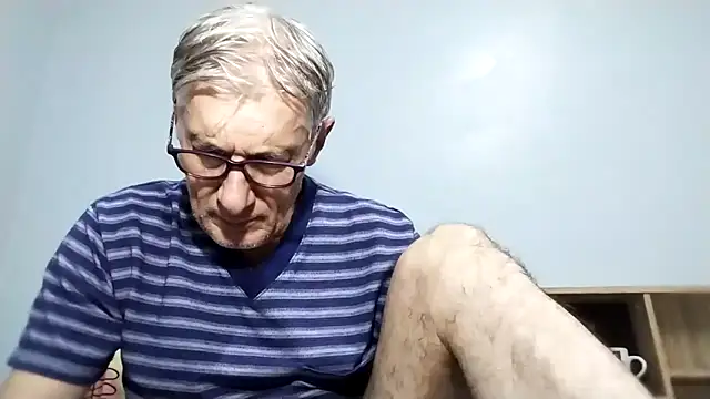 BIGUNCUTHARDCOCK online show from September 20, 1:17 am