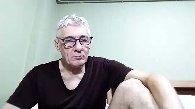 BIGUNCUTHARDCOCK online show from October 12, 12:53 am