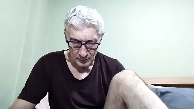 BIGUNCUTHARDCOCK online show from October 31, 1:17 am