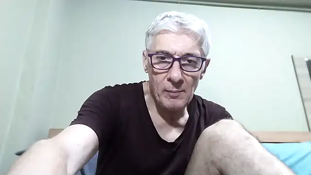 BIGUNCUTHARDCOCK online show from November 11, 5:07 am