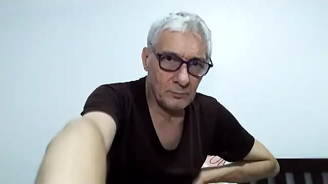 BIGUNCUTHARDCOCK online show from February 2, 1:21 pm