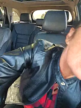 Snapshot of Misses-Cougar chatting on October 19, 8:48 am Misses-Cougar online show from October 19, 8:48 am