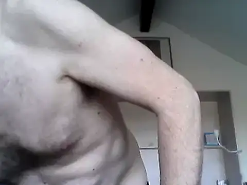 Snapshot of Lolodamour72 chatting on December 25, 9:02 am Lolodamour72 online show from December 25, 9:02 am