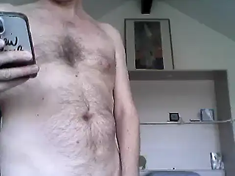 Snapshot of Lolodamour72 chatting on March 19, 11:03 am Lolodamour72 online show from March 19, 11:03 am